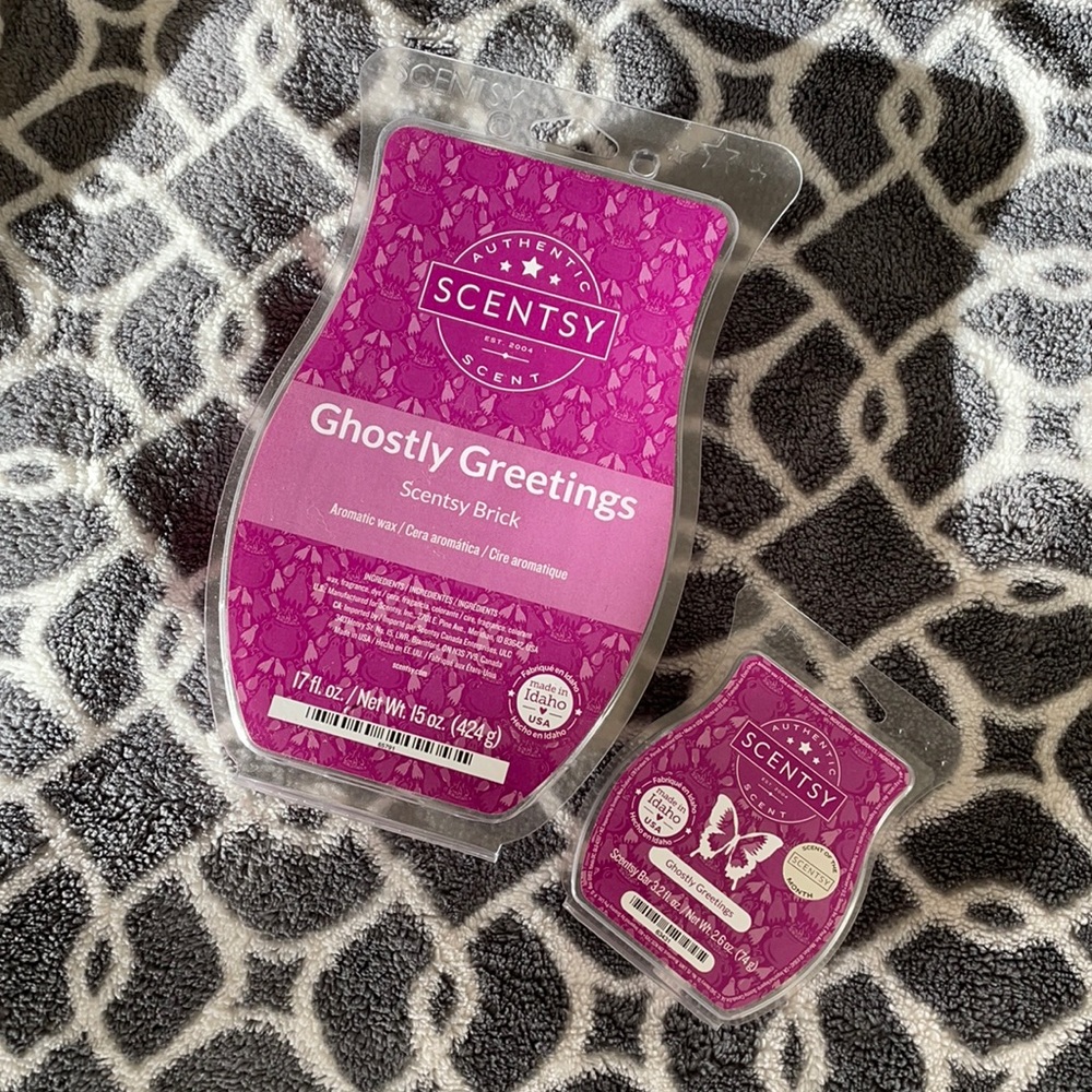 Huge Ghostly Greetings Scentsy Wax bar